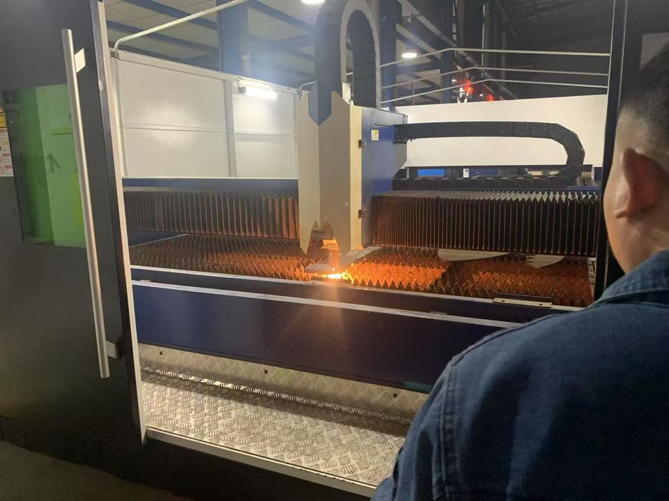 laser cutting